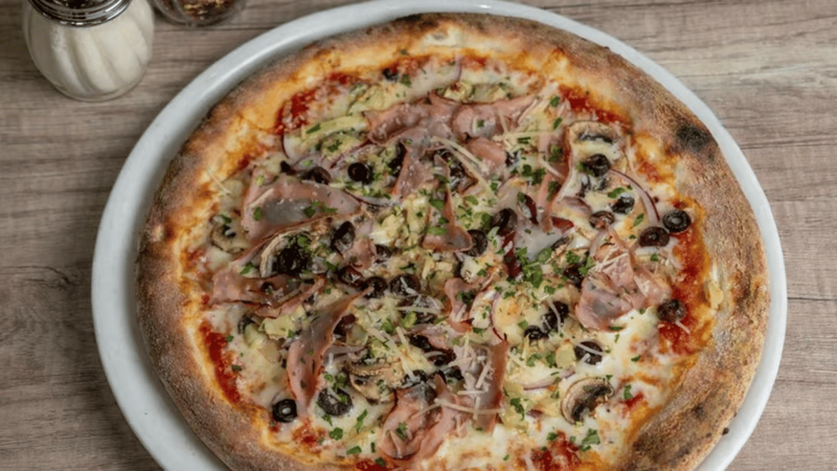 Capricciosa Pizza